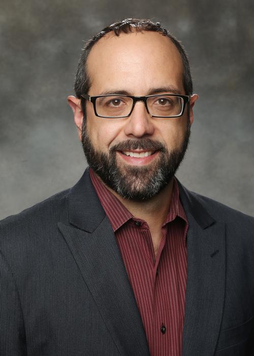portrait of Damian Pitt