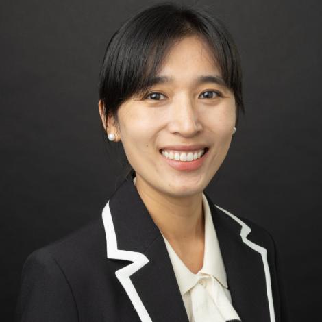 portrait of Zhiyuan (Jean) Yao