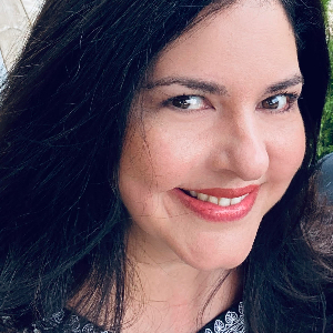 portrait of Heather Welsh