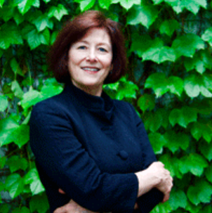 portrait of Diane Davis