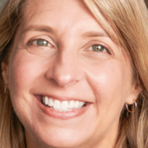 portrait of Jennifer Foster