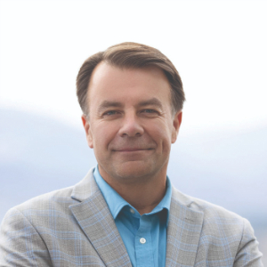 portrait of Mark Holland