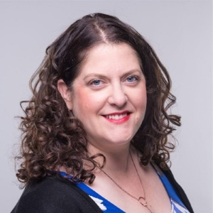 portrait of Lindsay Chase