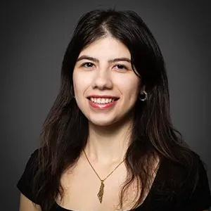 portrait of Hanan Qasrawi