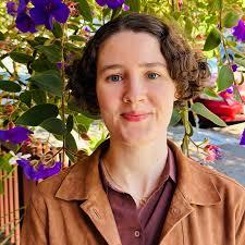 portrait of Jenna Davis