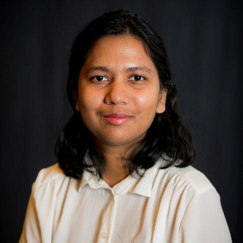 portrait of Fariba Siddiq